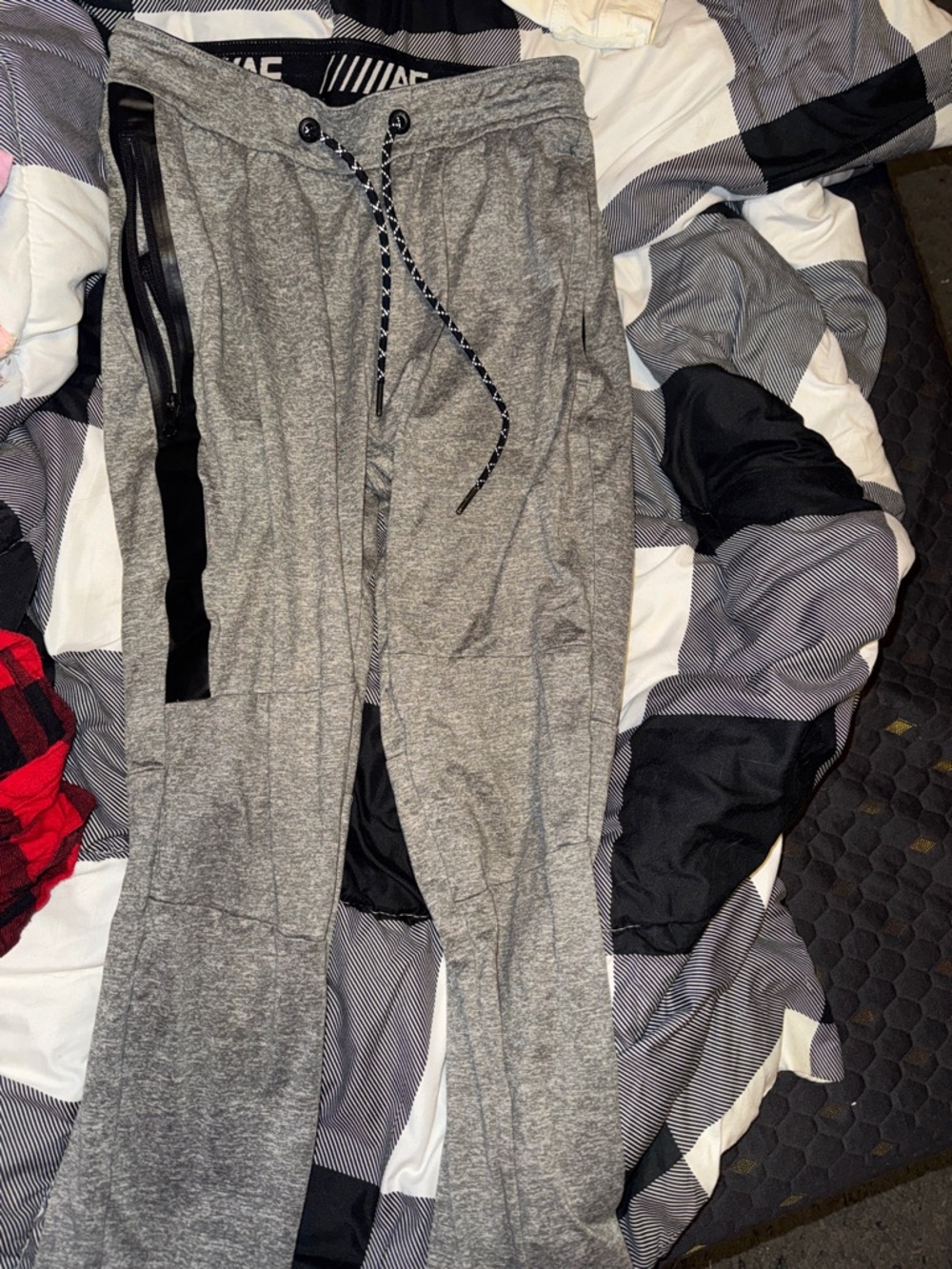 American Eagle Joggers